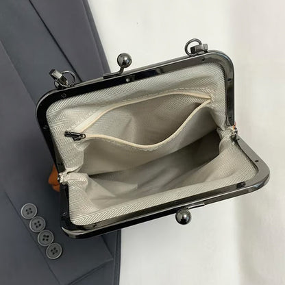 Vintage Handbag – 2-in-1 Carry & Organized